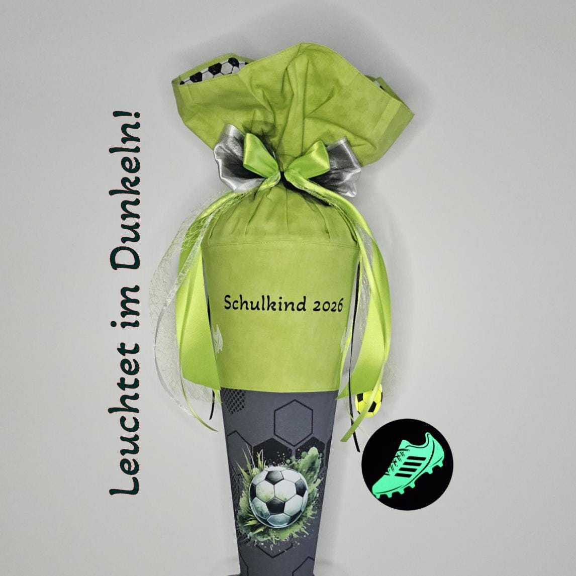 SCHULTÜTE "FUSSBALL Star" nachtleuchtend personalisiert Set Manschette doppellagig  "Soccer Star" von Scout 70 cm Einschulung